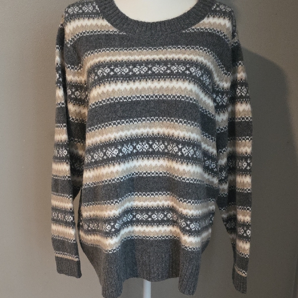 Croft & Barrow Gray and Cream Sweater NWOT Size 1X
